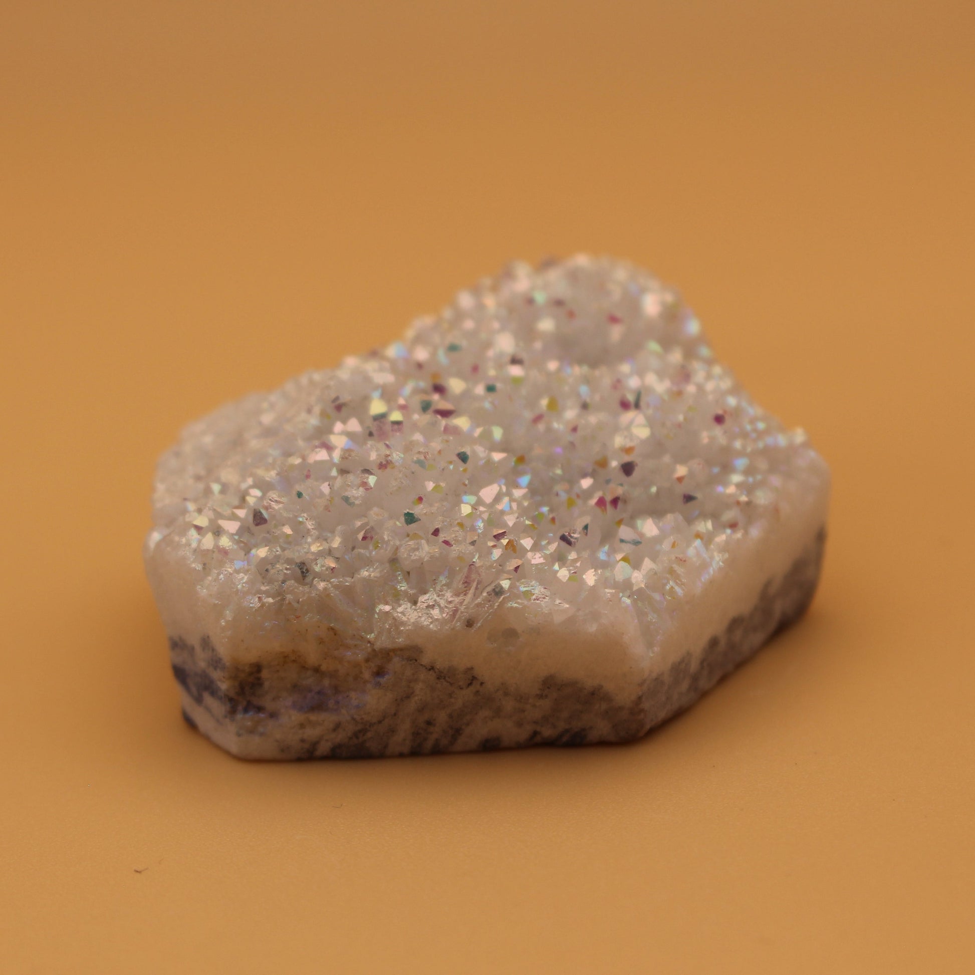 Angel Aura Cluster – Irisierendes Licht & himmlische Transformation