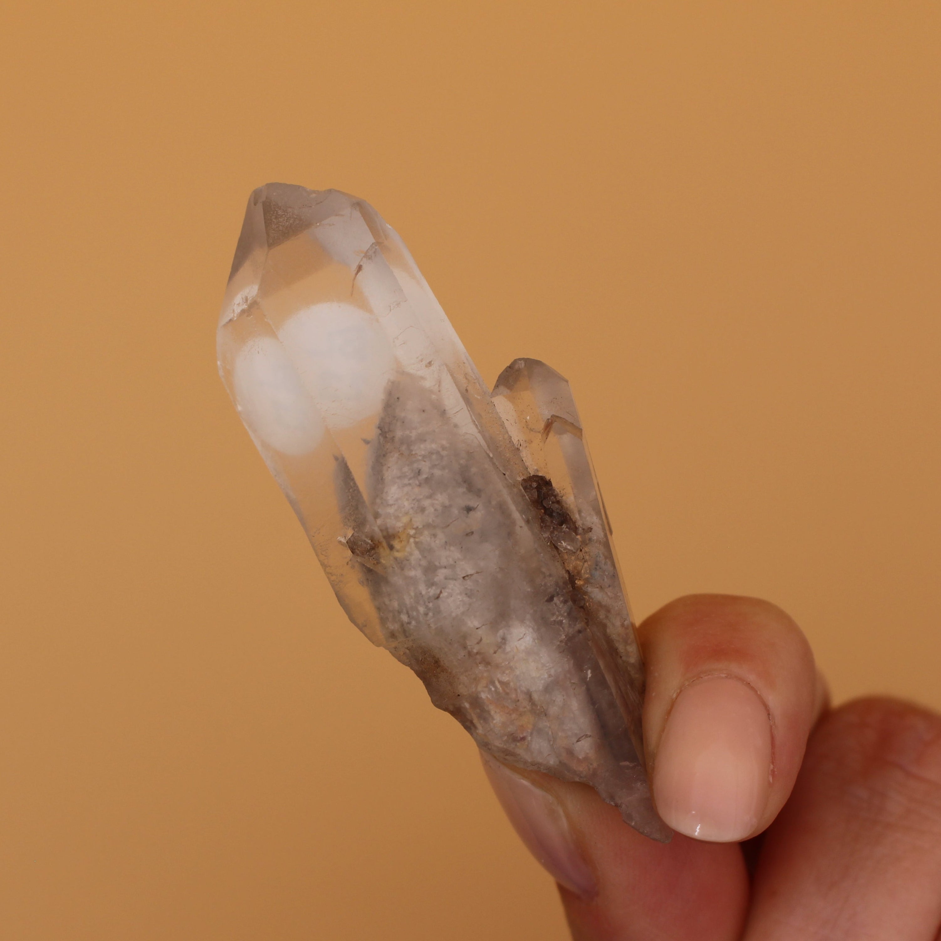 Torre di Fluorite – Bellezza naturale e chiarezza energetica
