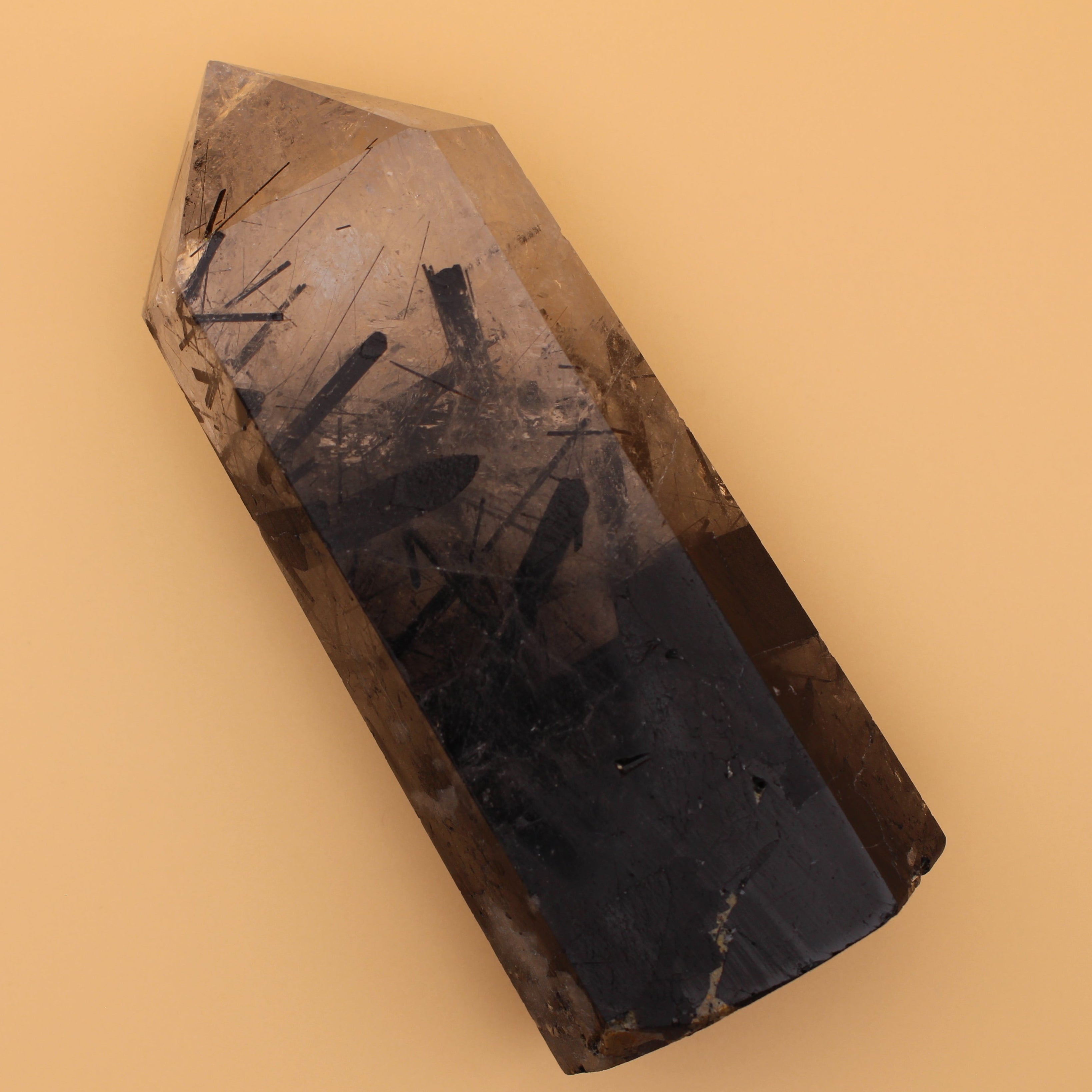 Sfera di Fluorite Anguria – Armonia, Chiarezza ed Equilibrio Energetico