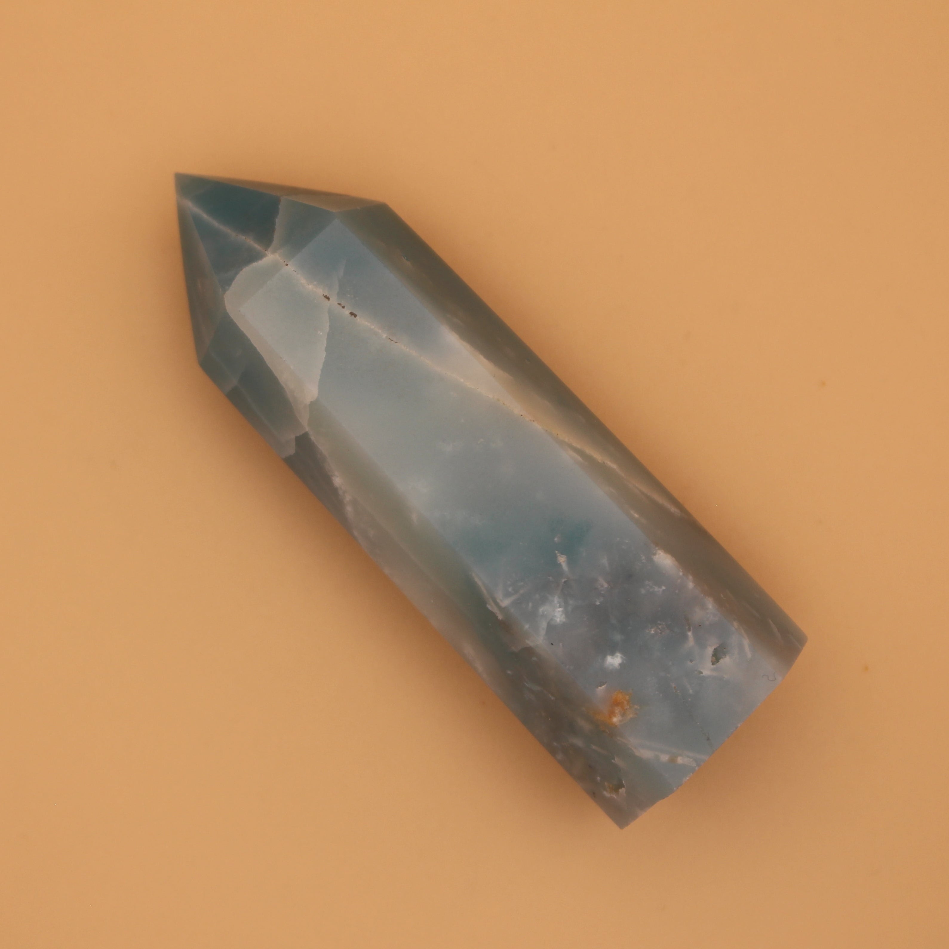 Sfera di Fluorite Anguria – Armonia, Chiarezza ed Equilibrio Energetico