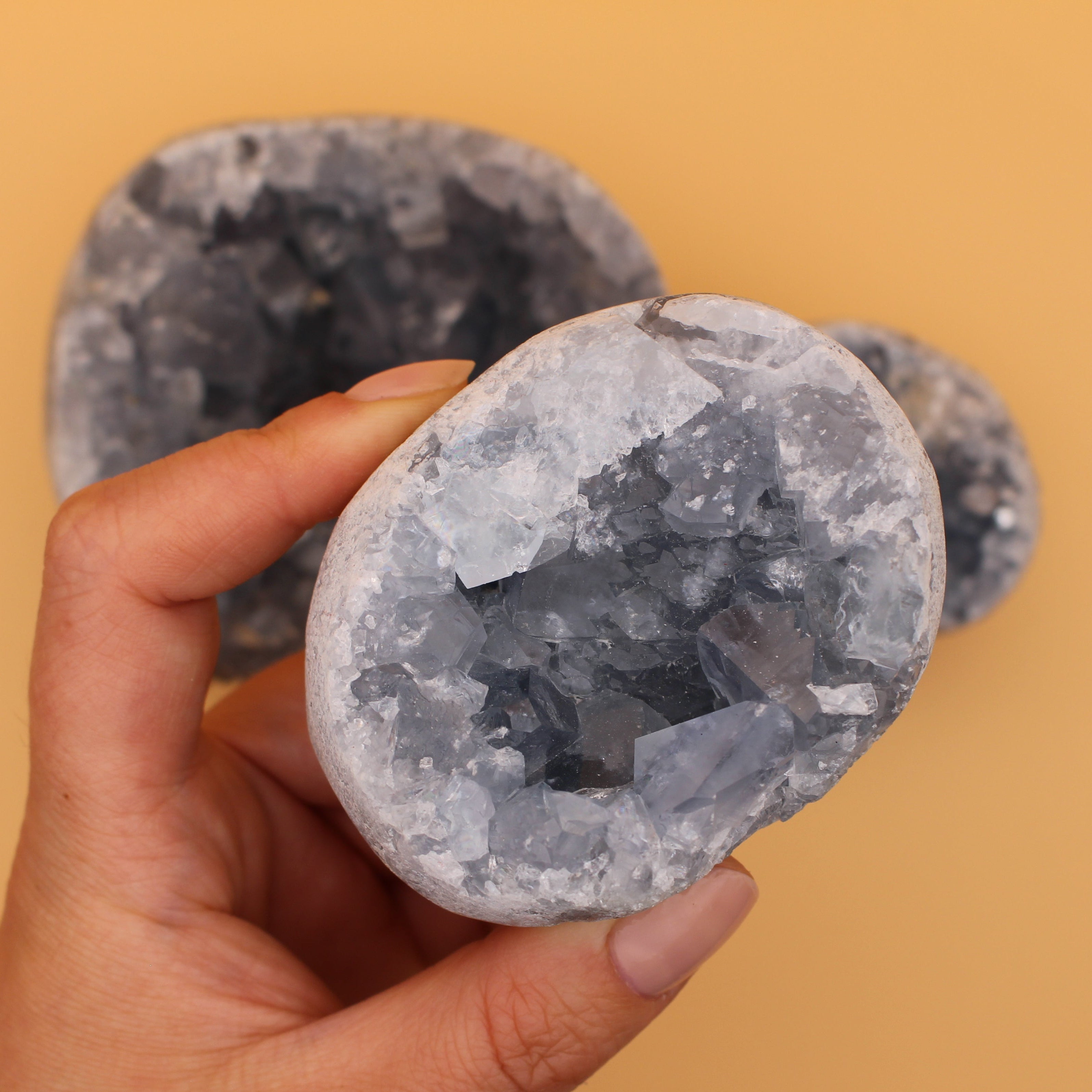 Torre di Fluorite – Bellezza naturale e chiarezza energetica