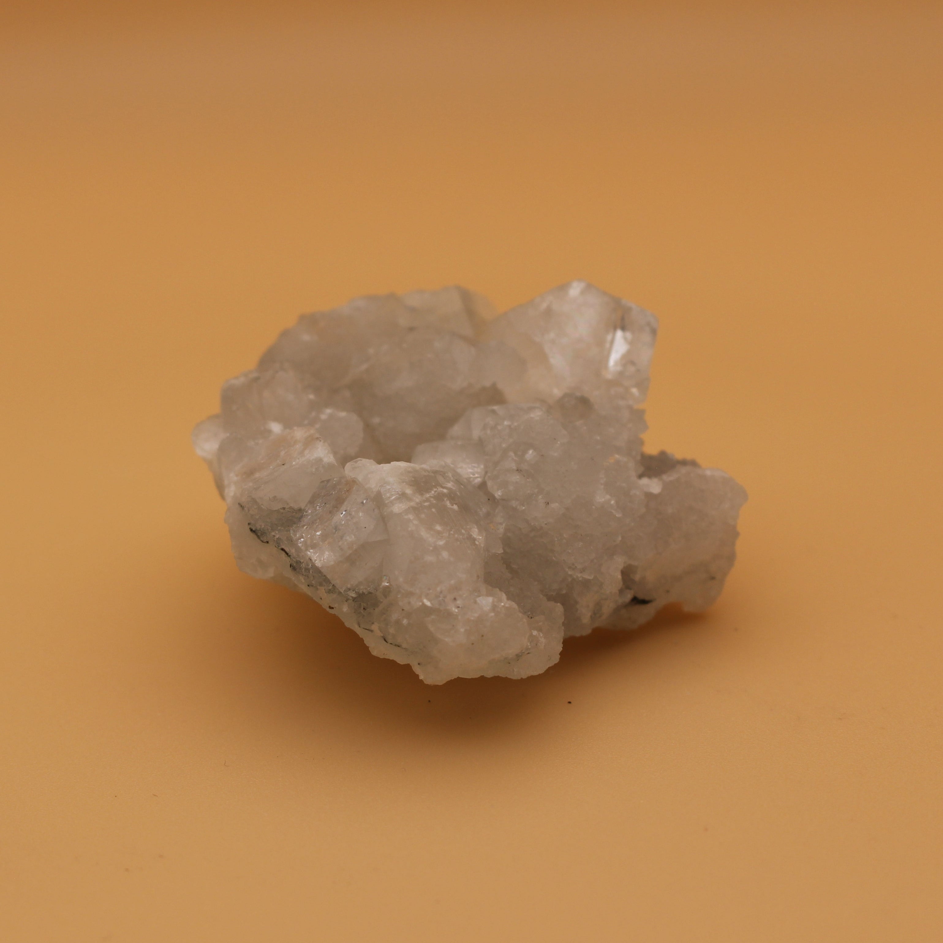 Torre di Fluorite – Pietra del Potere per Chiarezza e Armonia