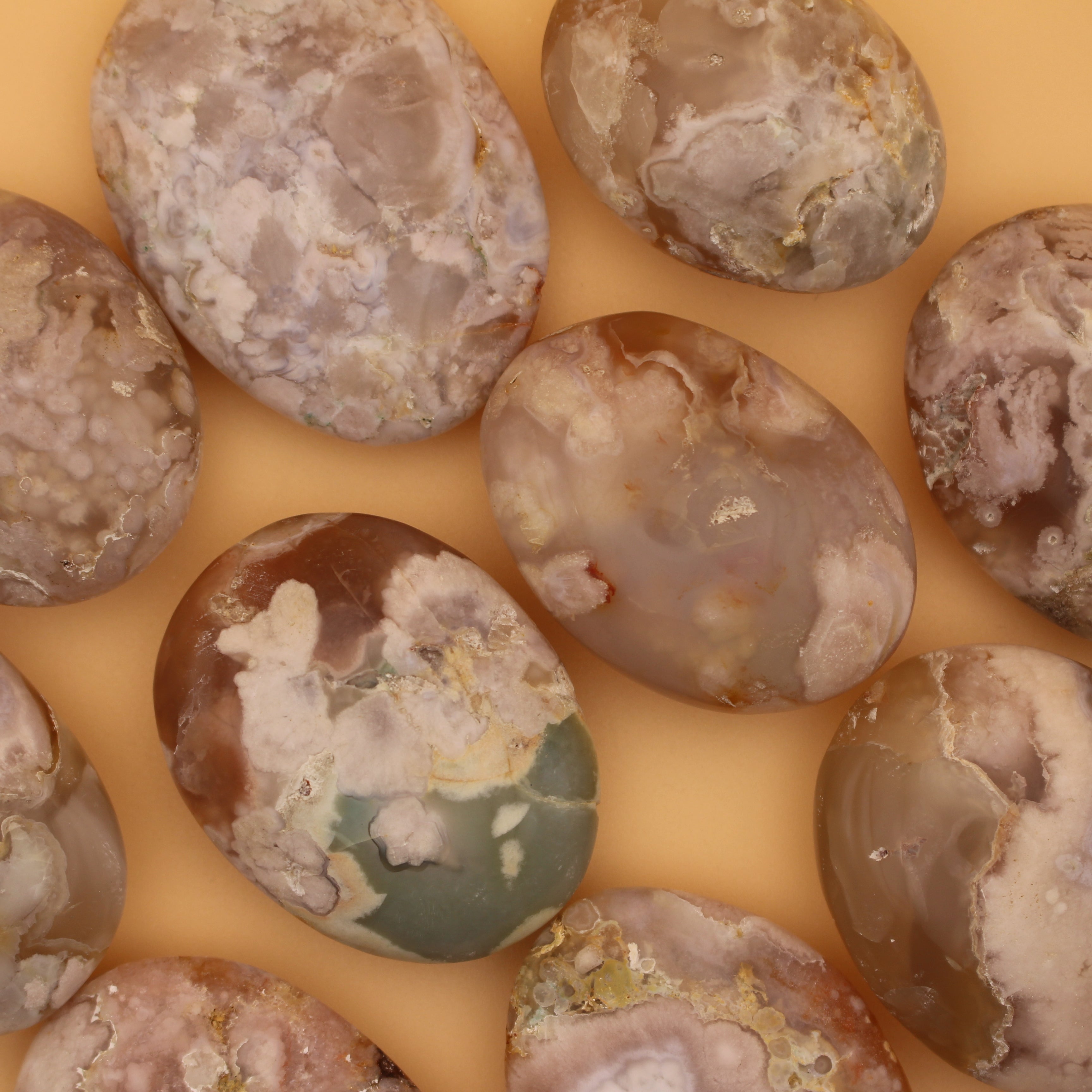 Torre di Fluorite – Bellezza naturale e chiarezza energetica
