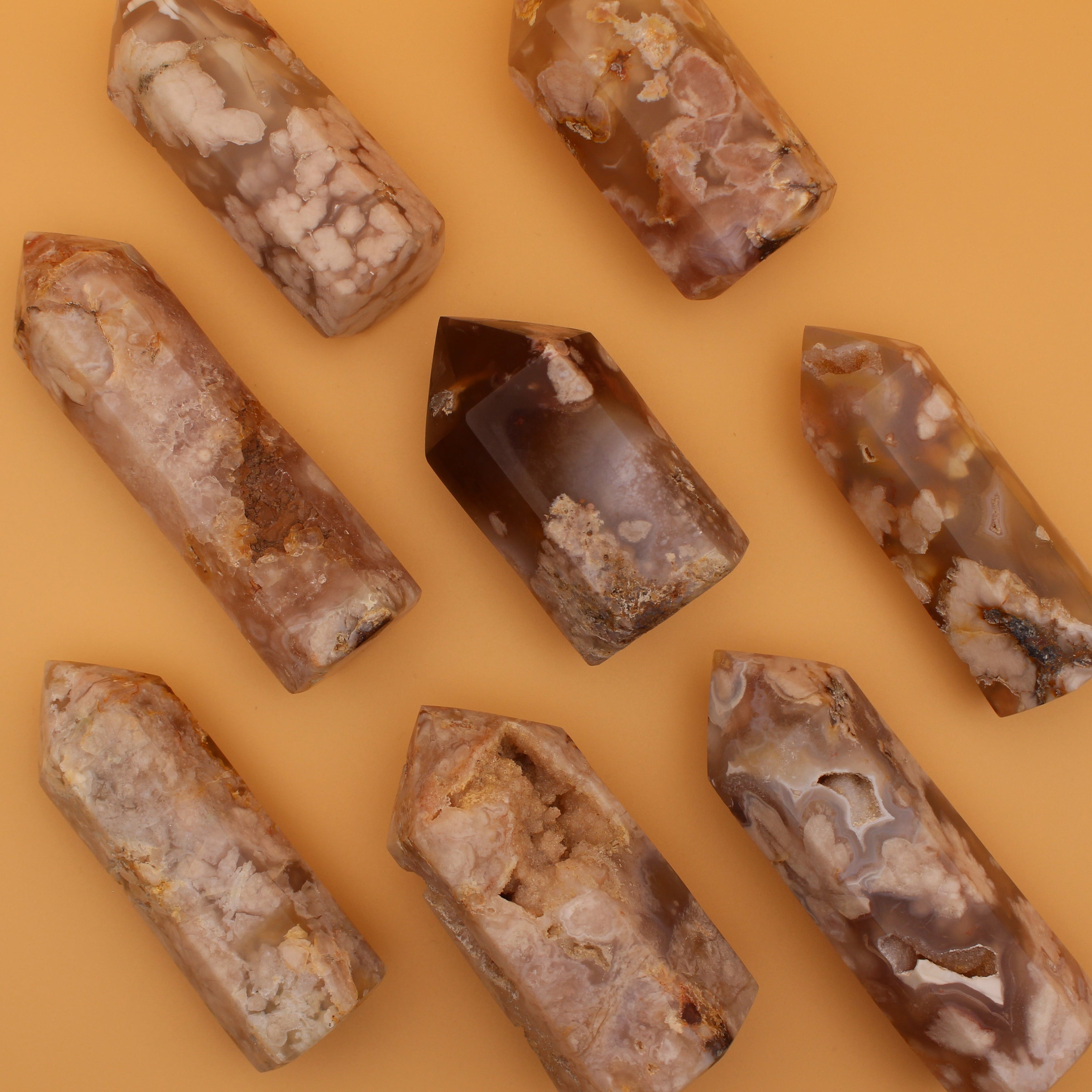 Torre di Fluorite – Bellezza naturale e chiarezza energetica