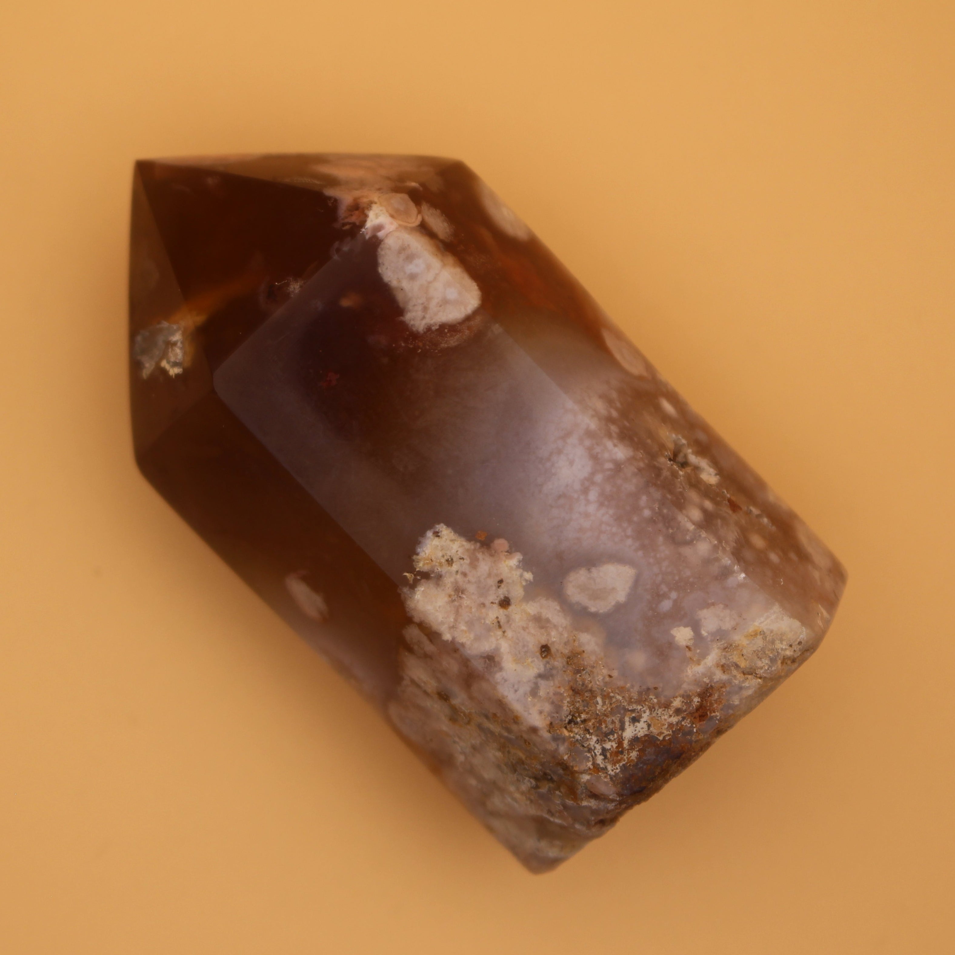 Torre di Fluorite – Bellezza naturale e chiarezza energetica