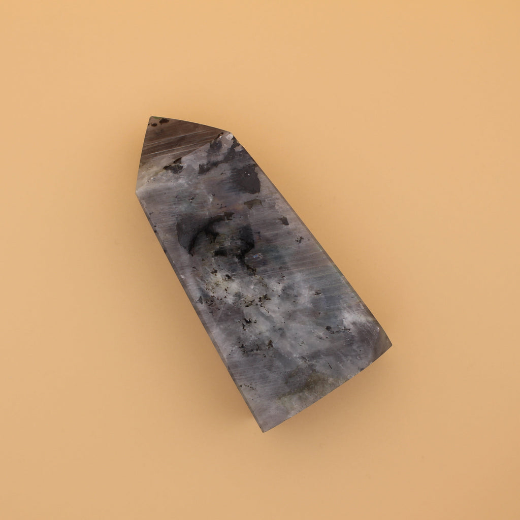 Sfera di Labradorite – Catturatore di Luce Mistico per Intuizione e Protezione