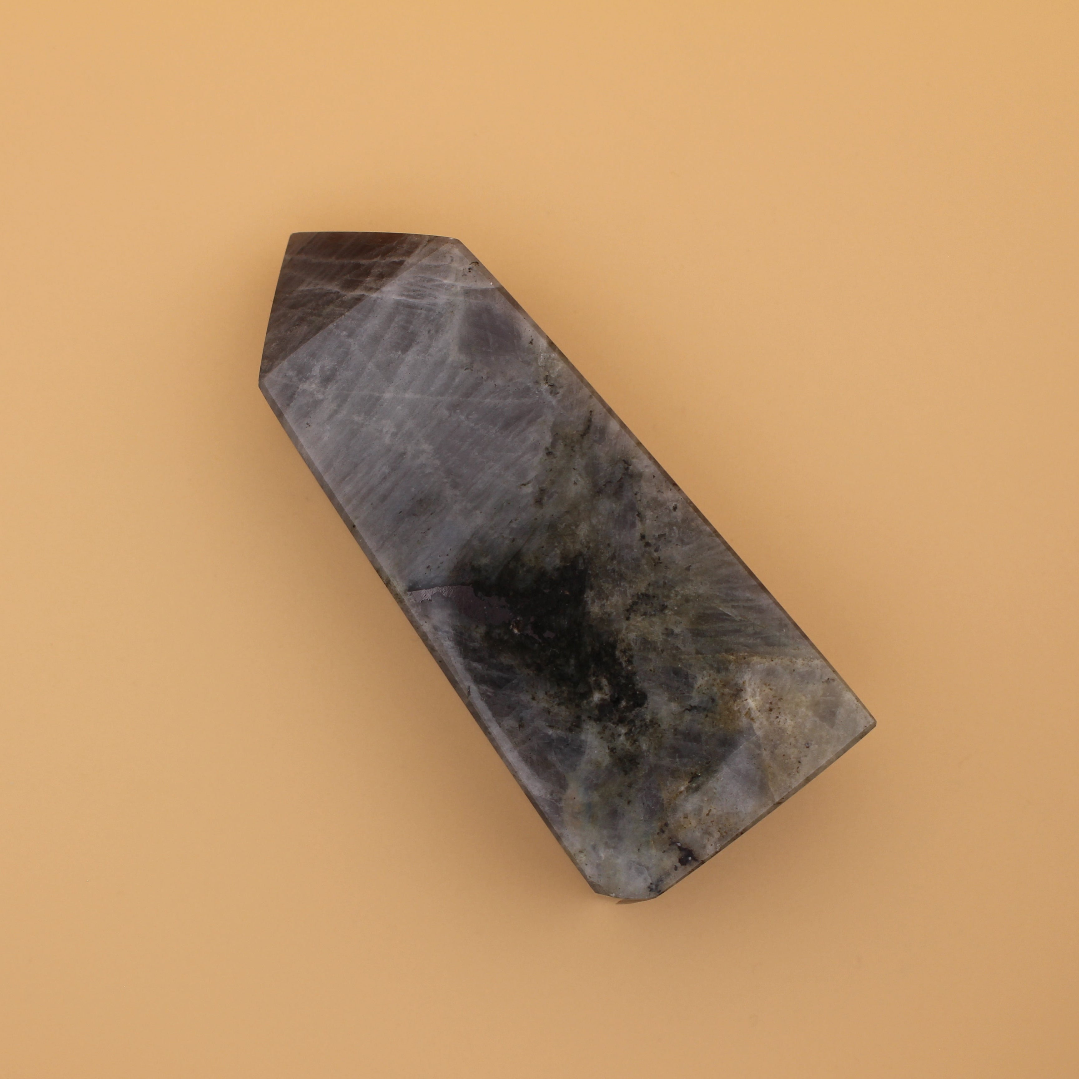 Sfera di Labradorite – Catturatore di Luce Mistico per Intuizione e Protezione