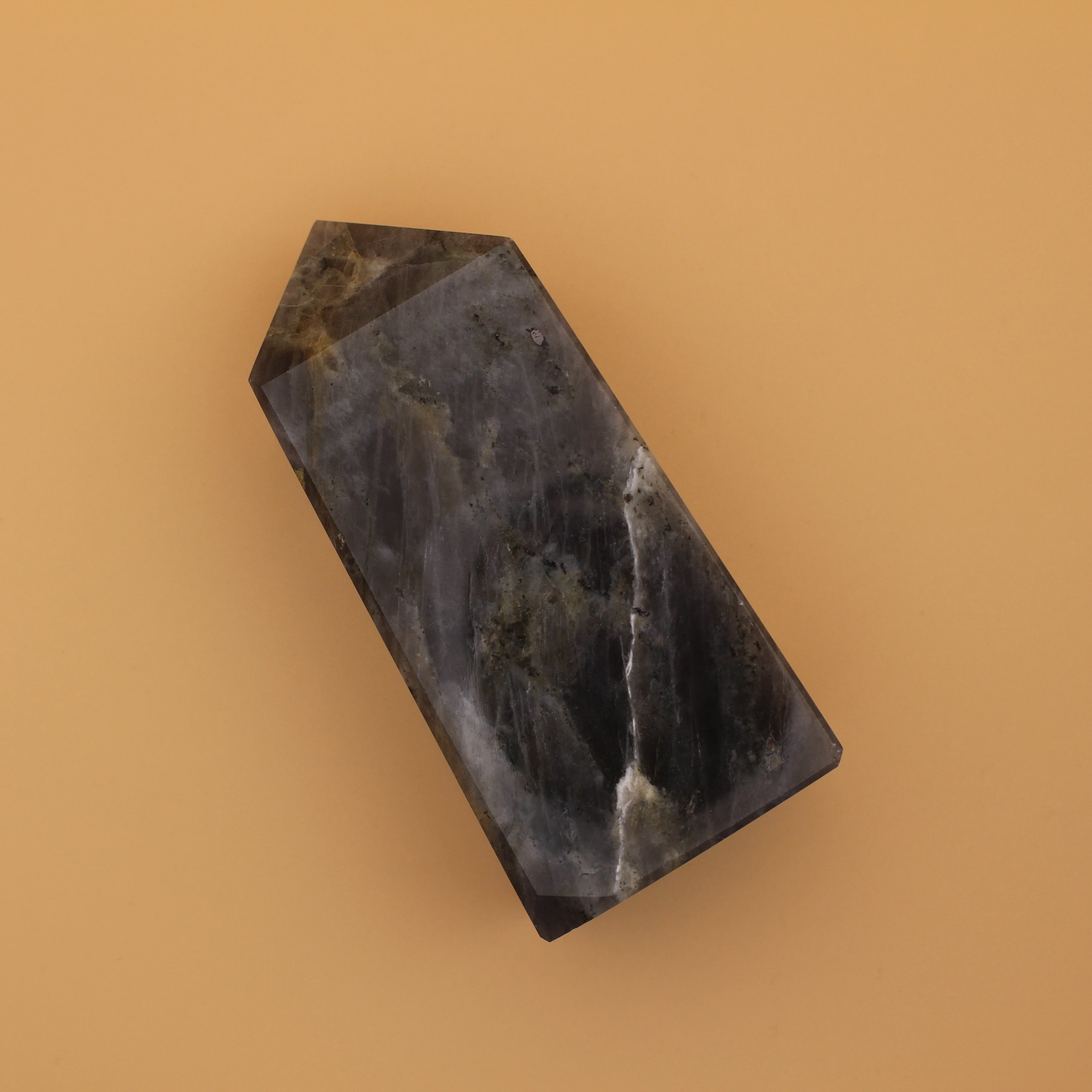 Sfera di Labradorite – Catturatore di Luce Mistico per Intuizione e Protezione