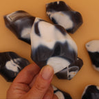 Orca Agate Flame – powerfully shaped flame for clarity &amp; grounding