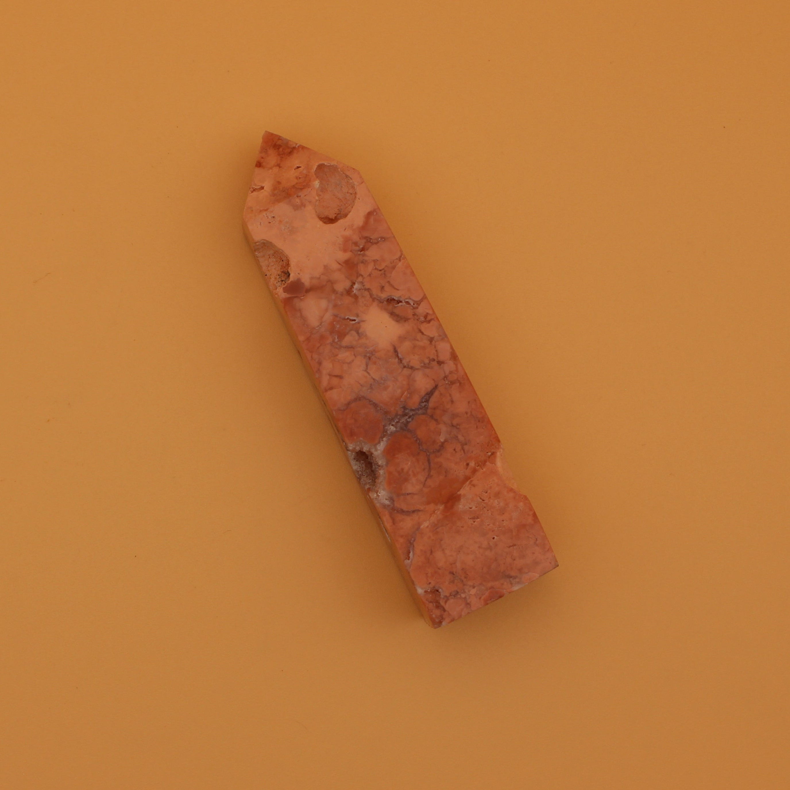 Torre di Fluorite – Bellezza naturale e chiarezza energetica