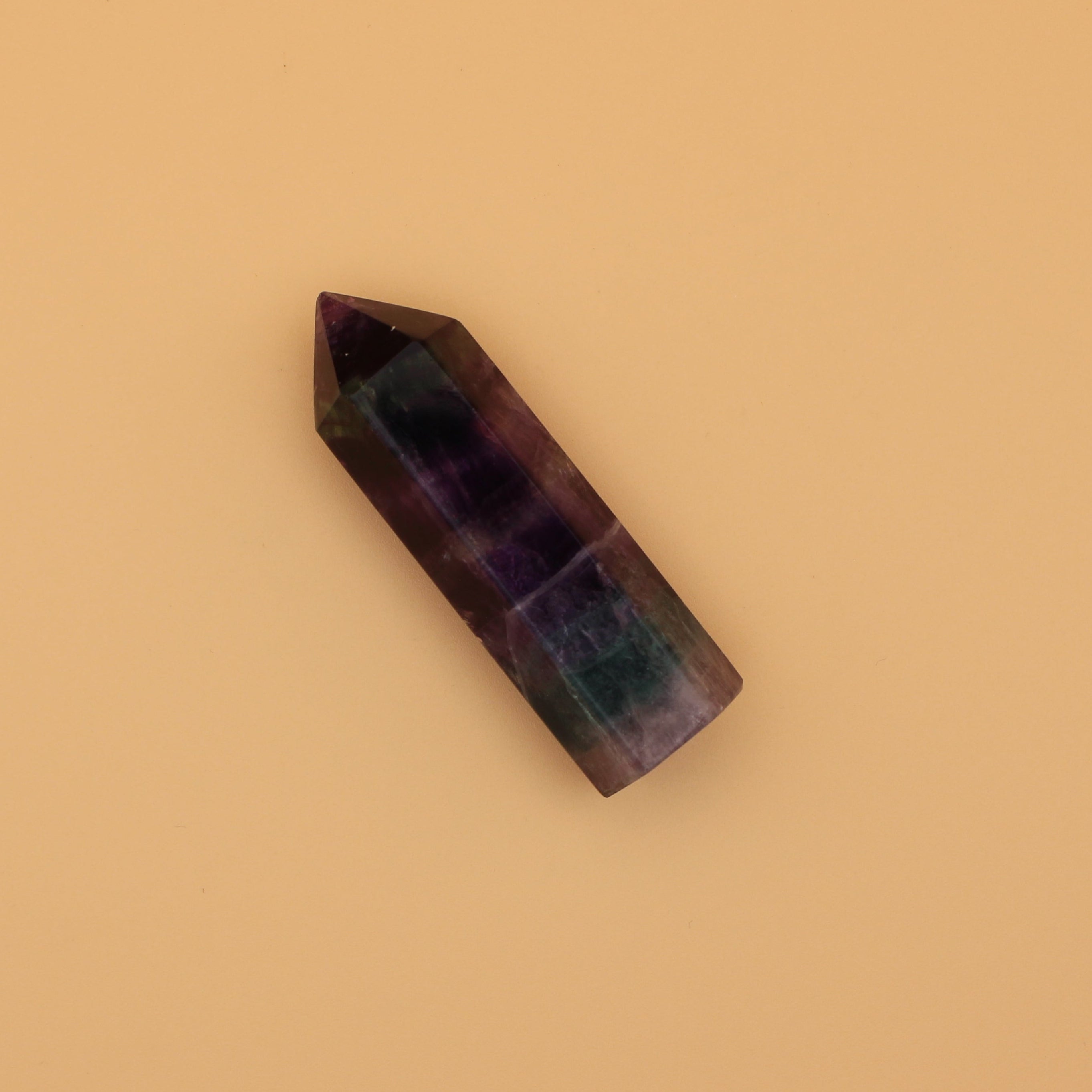 Torre di Fluorite – Bellezza naturale e chiarezza energetica