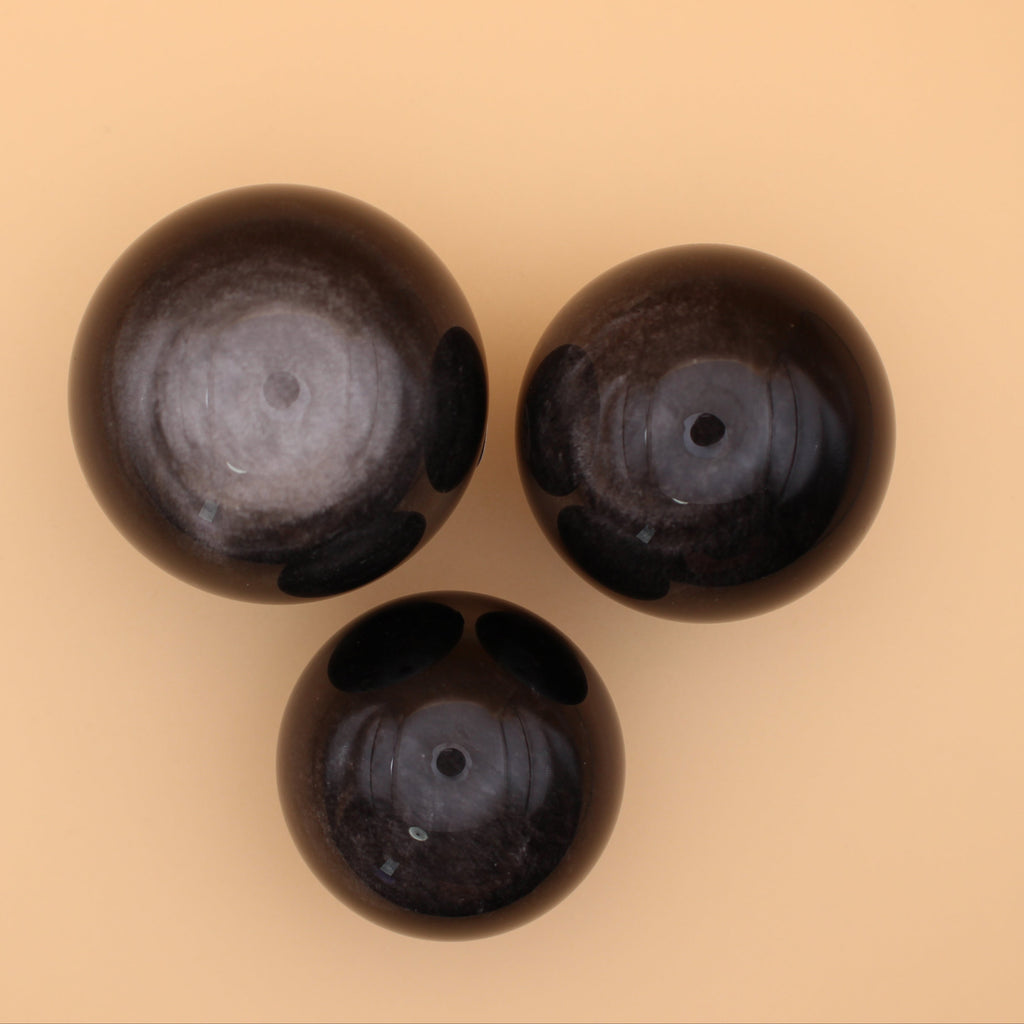 Sfera di Rubino-Zoisite – Armonia di Passione e Radicamento