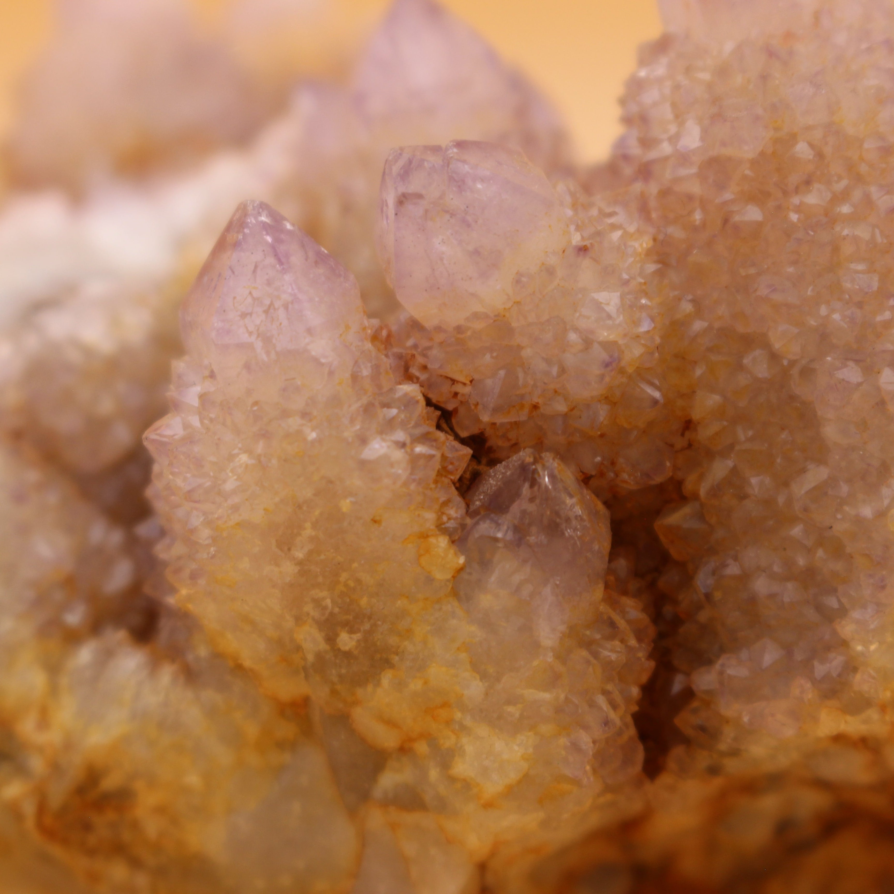 Torre di Fluorite – Pietra del Potere per Chiarezza e Armonia