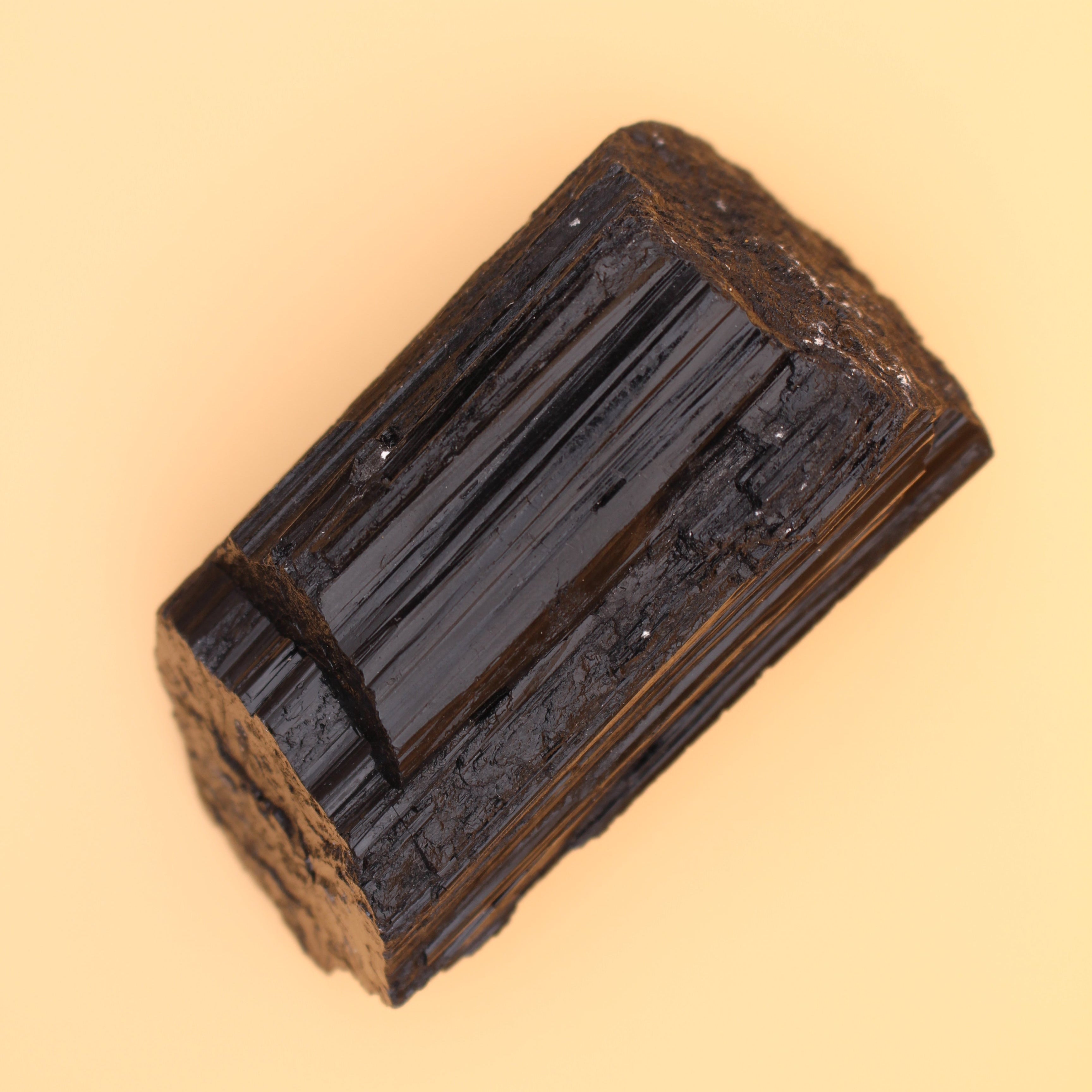 Torre di Fluorite – Bellezza naturale e chiarezza energetica